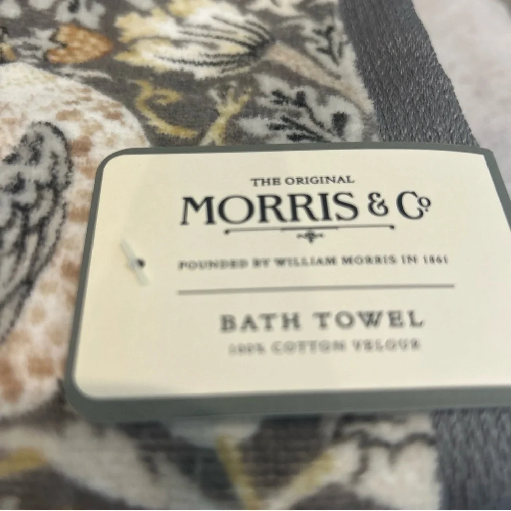 William Morris Strawberry Thief 6 Pc Floral Velour Bath Towel Set gray